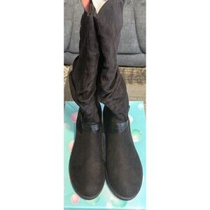 New SODA Faux Suede Knee High Boots Women's Pull On Block Heel No Box Size 10